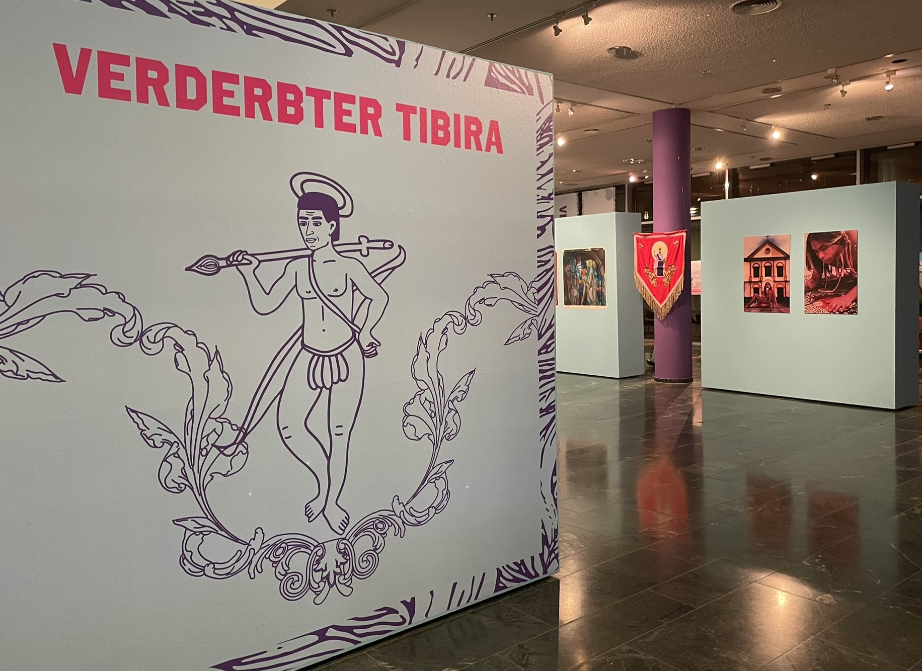 Exposição LGBTQIA+ inédita acontece na Embaixada do Brasil em Berlim