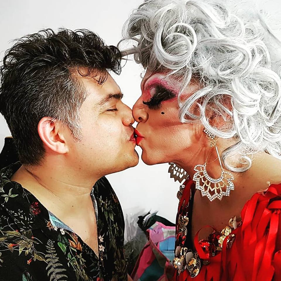 Tchaka Drag Queen com o Marido Carlos - Cultura Queer Brasil